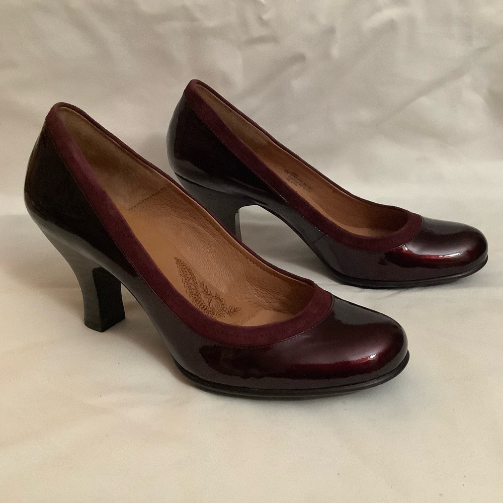 Sofft Venezia Burgundy Patent Heels